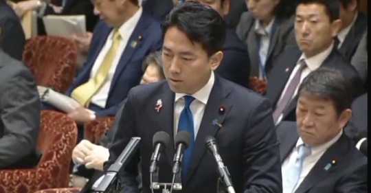 【！】 小泉防衛相、共産 田村委員長に「まるで日本が軍拡を進めているかのような前提に立ってお話されているが理解に苦しみます」