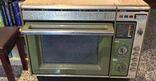 松下電器の電子レンジを45年使い続けた台湾人、感謝の意でSNS投稿 → パナソニック台湾から連絡「博物館行きとして引き取らせていただき、代わりに...