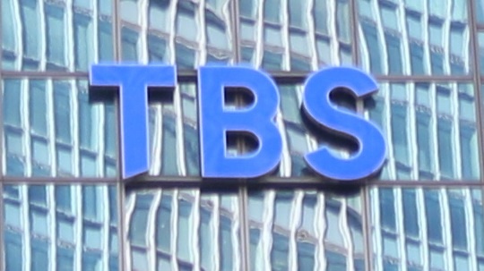 （ ´_ゝ`）サンデーモーニング、衆院選投票日に特定の政党を執拗に批判