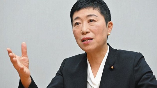 （ ´_ゝ`）辻元議員「自民の大物議員から『高市総理はひとりで決めたがる。数を取らせたら、ますます調子にのって、独断で何でも決めていいと思う...