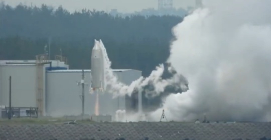 【凄】JAXA、再使用ロケット実験RV-X 垂直離陸、水平移動、垂直着陸に成功！！！ ｜ もえるあじあ(･∀･)